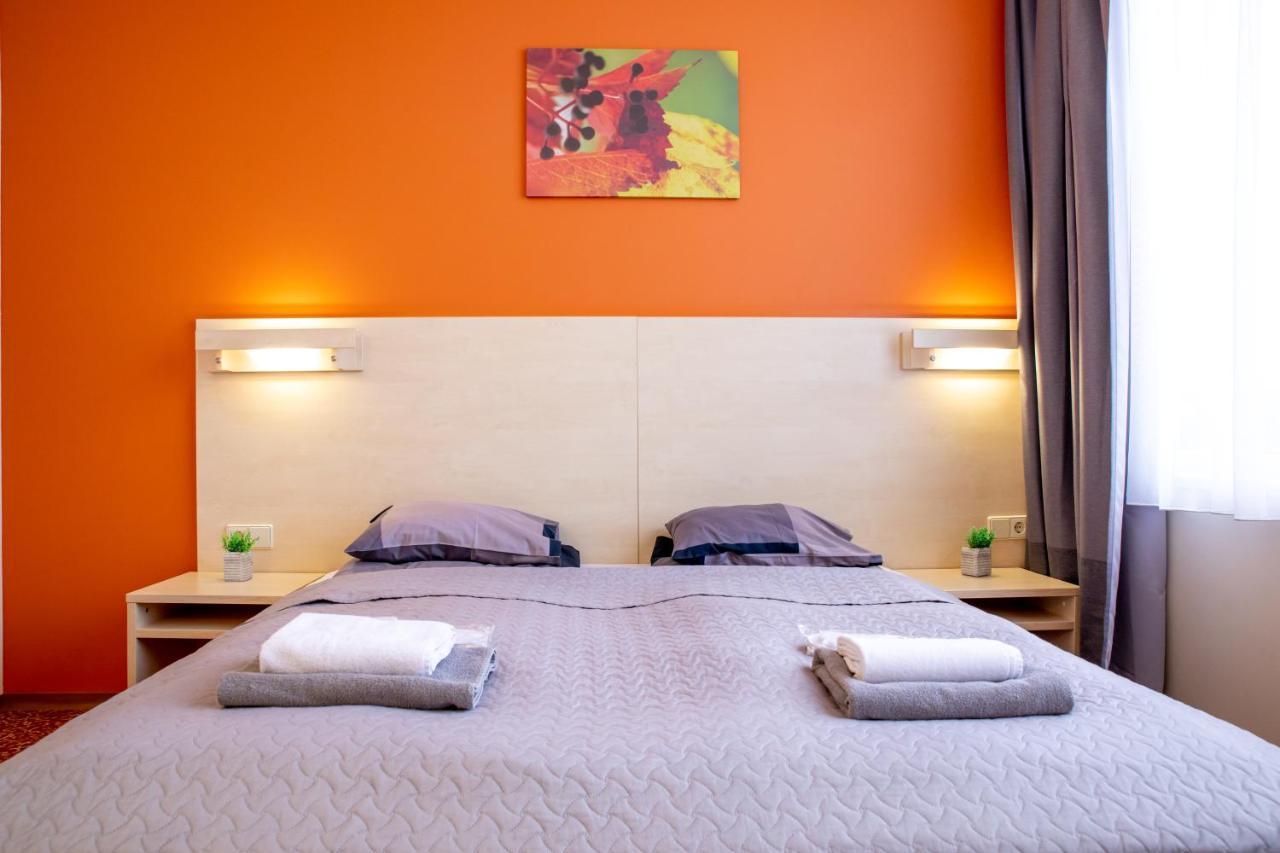 Rija Bauska Hotel Εξωτερικό φωτογραφία