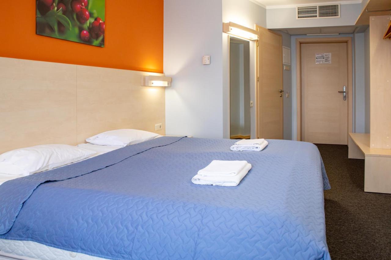 Rija Bauska Hotel Εξωτερικό φωτογραφία