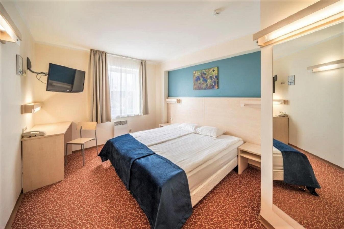 Rija Bauska Hotel Εξωτερικό φωτογραφία